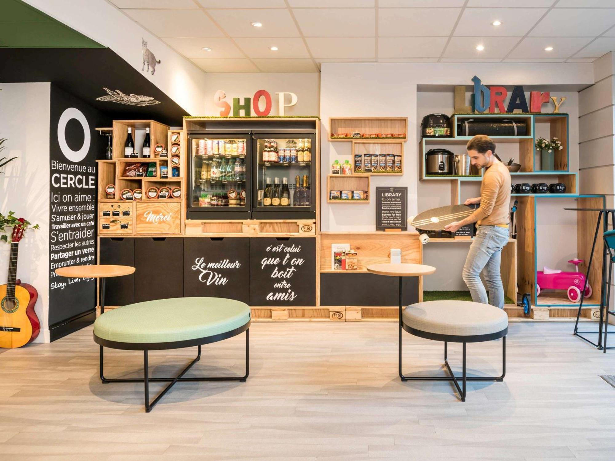 Aparthotel Adagio Paris Montmartre Ngoại thất bức ảnh