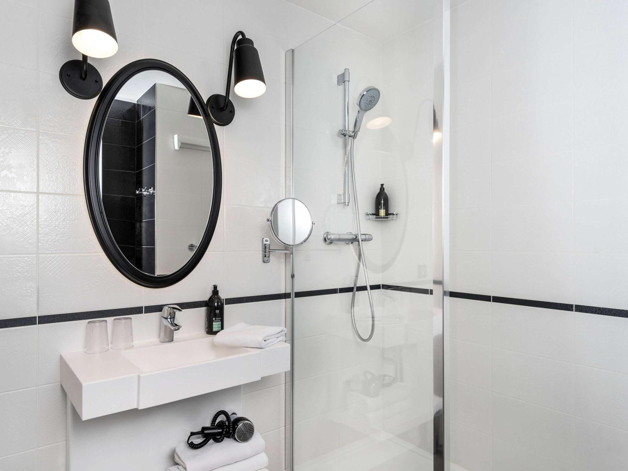 Aparthotel Adagio Paris Montmartre Phòng bức ảnh